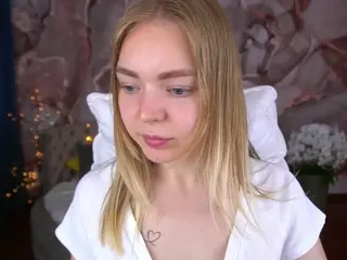 EmilySunshineS's Live Sex Cam Show