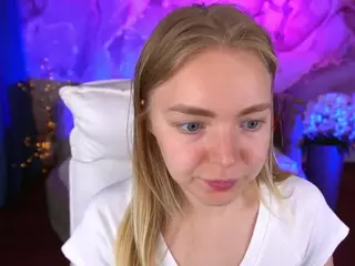 EmilySunshineS's Live Sex Cam Show