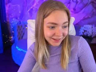 EmilySunshineS's Live Sex Cam Show
