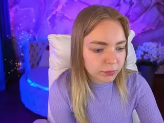 EmilySunshineS's Live Sex Cam Show