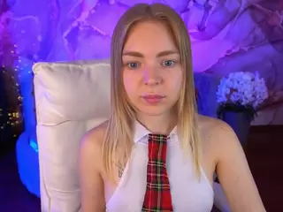 EmilySunshineS's Live Sex Cam Show