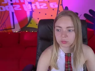 EmilySunshineS's Live Sex Cam Show