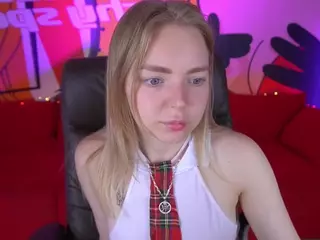 EmilySunshineS's Live Sex Cam Show