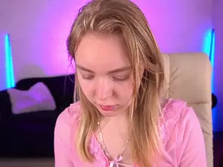 EmilySunshineS's Live Sex Cam Show