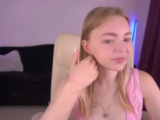 EmilySunshineS's Live Sex Cam Show