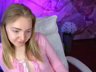 EmilySunshineS's Live Sex Cam Show
