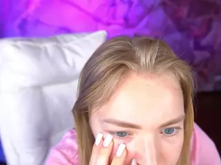 EmilySunshineS's Live Sex Cam Show