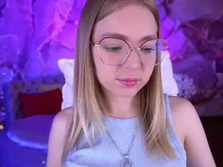 EmilySunshineS's Live Sex Cam Show
