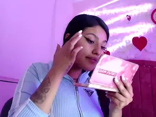 SaraStonex's Live Sex Cam Show