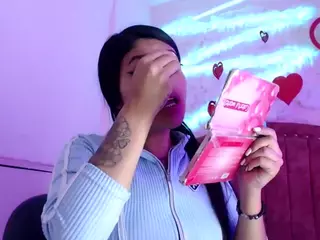 SaraStonex's Live Sex Cam Show