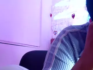 SaraStonex's Live Sex Cam Show