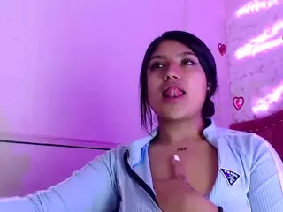 SaraStonex's Live Sex Cam Show