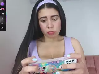 Ayla-Sophia's Live Sex Cam Show