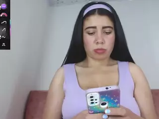 Ayla-Sophia's Live Sex Cam Show