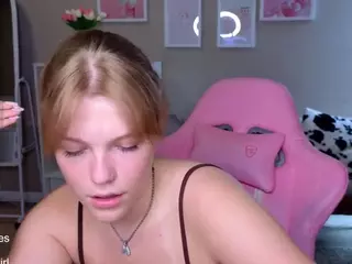 YourL1ttleAngel's Live Sex Cam Show