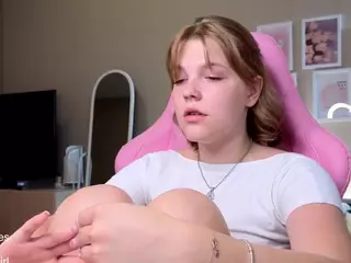 YourL1ttleAngel's Live Sex Cam Show