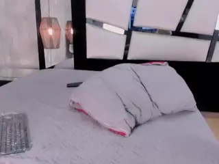 ArinnaRussell's Live Sex Cam Show