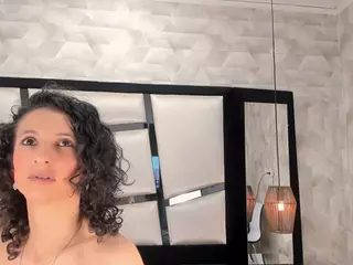 ArinnaRussell's Live Sex Cam Show