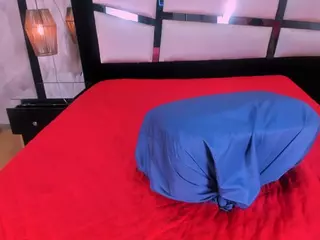 ArinnaRussell's Live Sex Cam Show
