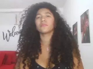 Bellacrespa's Live Sex Cam Show