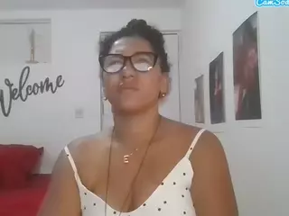 Bellacrespa's Live Sex Cam Show