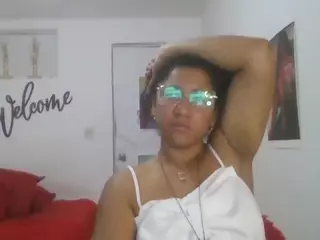 Bellacrespa's Live Sex Cam Show