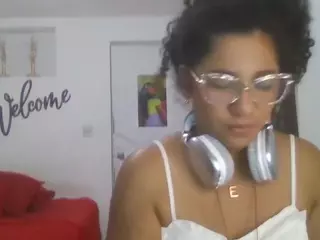 Bellacrespa's Live Sex Cam Show