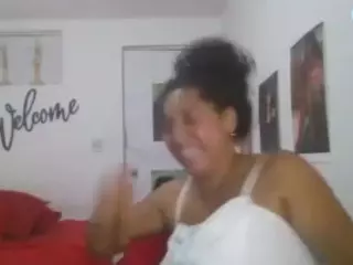 Bellacrespa's Live Sex Cam Show