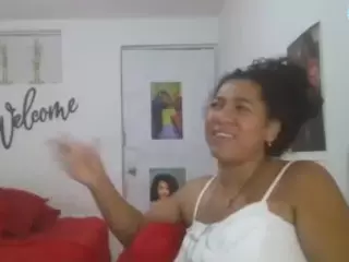 Bellacrespa's Live Sex Cam Show
