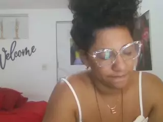 Bellacrespa's Live Sex Cam Show