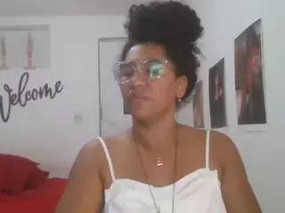 Bellacrespa's Live Sex Cam Show