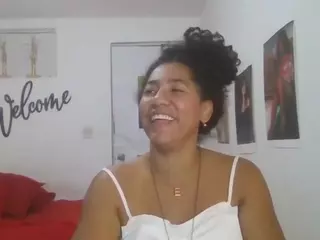 Bellacrespa's Live Sex Cam Show