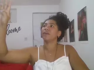 Bellacrespa's Live Sex Cam Show