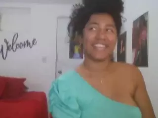 Bellacrespa's Live Sex Cam Show