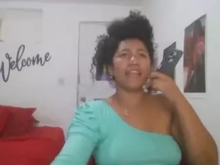Bellacrespa's Live Sex Cam Show