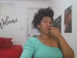 Bellacrespa's Live Sex Cam Show