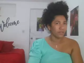 Bellacrespa's Live Sex Cam Show
