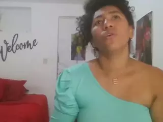 Bellacrespa's Live Sex Cam Show