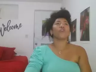 Bellacrespa's Live Sex Cam Show