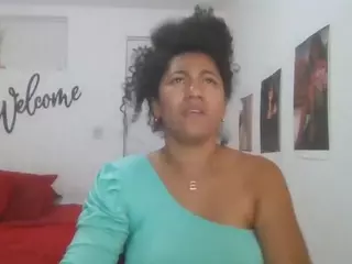 Bellacrespa's Live Sex Cam Show