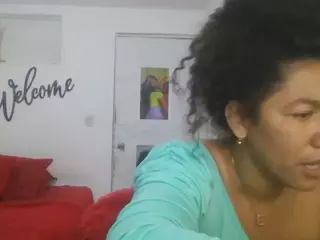 Bellacrespa's Live Sex Cam Show