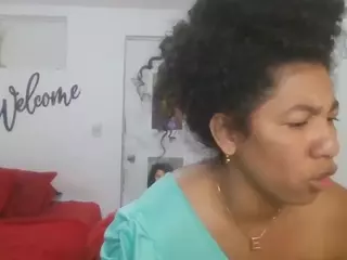Bellacrespa's Live Sex Cam Show