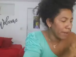 Bellacrespa's Live Sex Cam Show