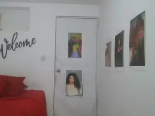 Bellacrespa's Live Sex Cam Show