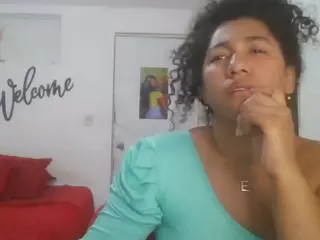 Bellacrespa's Live Sex Cam Show