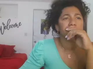 Bellacrespa's Live Sex Cam Show