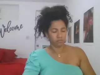 Bellacrespa's Live Sex Cam Show