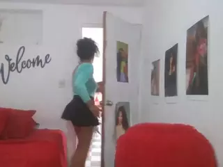 Bellacrespa's Live Sex Cam Show