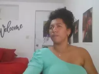 Bellacrespa's Live Sex Cam Show