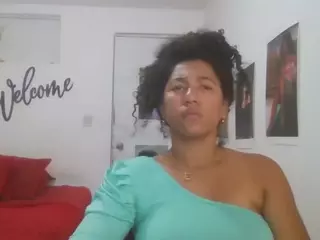 Bellacrespa's Live Sex Cam Show